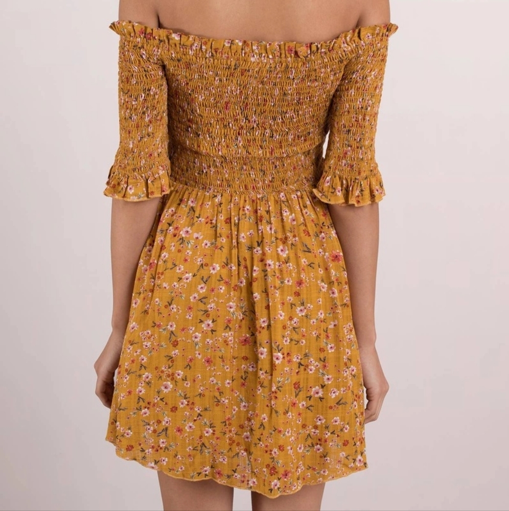 Tobi Floral Dress - Picture 3 of 8